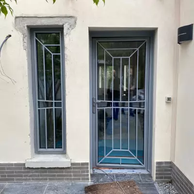 Grille et porte Art Déco